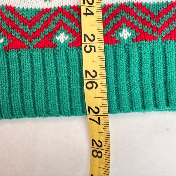 Blizzard Bay Cute Holiday Cat Christmas Sweater *Estimated Size Medium - Picture 11 of 13